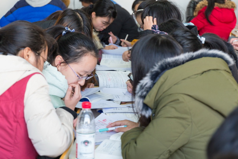 一堂“跟进式”教学化学示范课2-1.jpg
